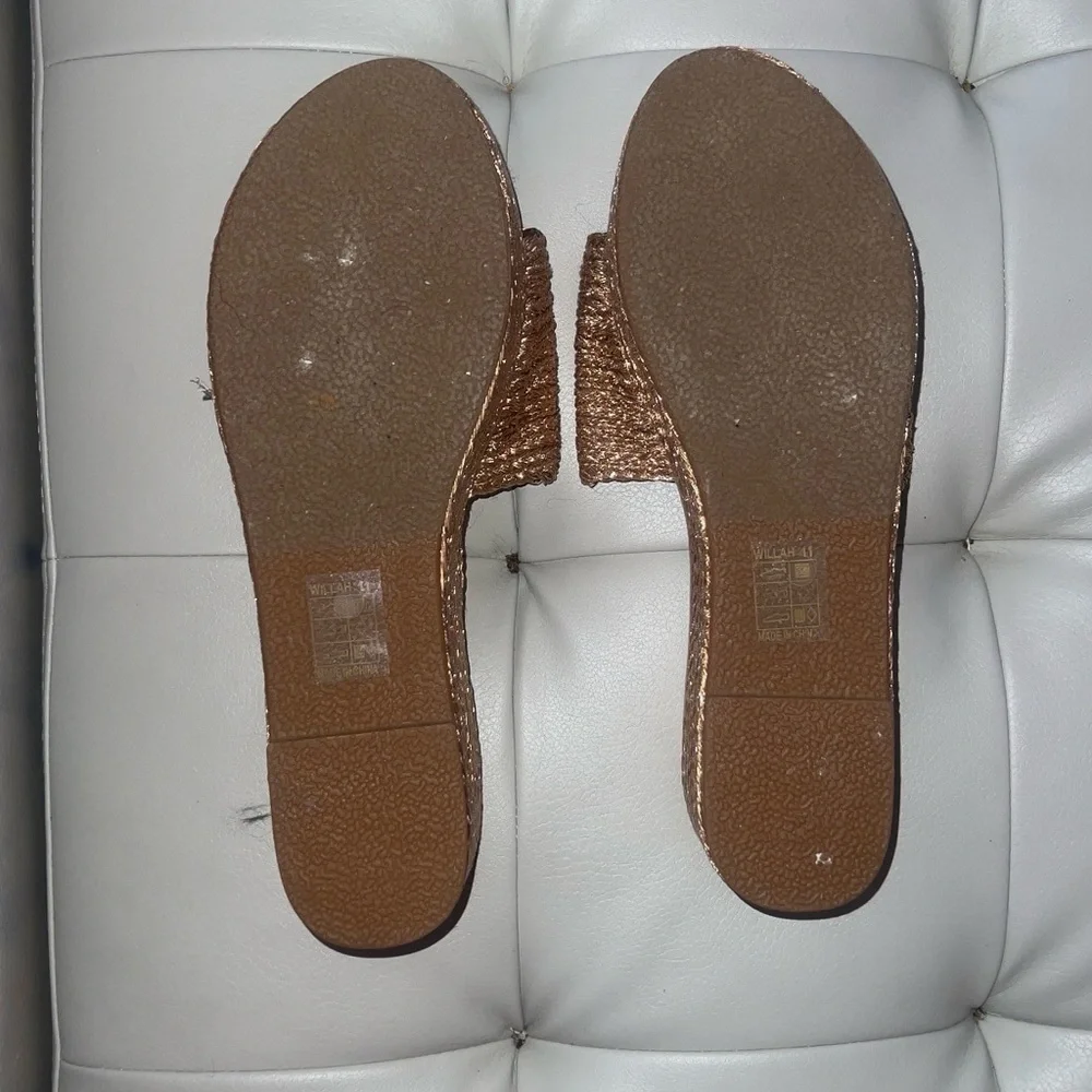 Fashion Nova preowned sandals